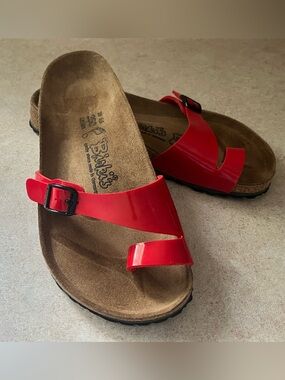 Women’s Birki’s by Birkenstock Madrid Adjustable Buckle Strap, Toe-Loop Sandals
